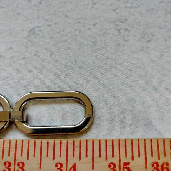 Women's Link Chain Belt Silver tone Adjustable Closure Preppy Sz 34.5" Unbranded - Picture 5 of 8